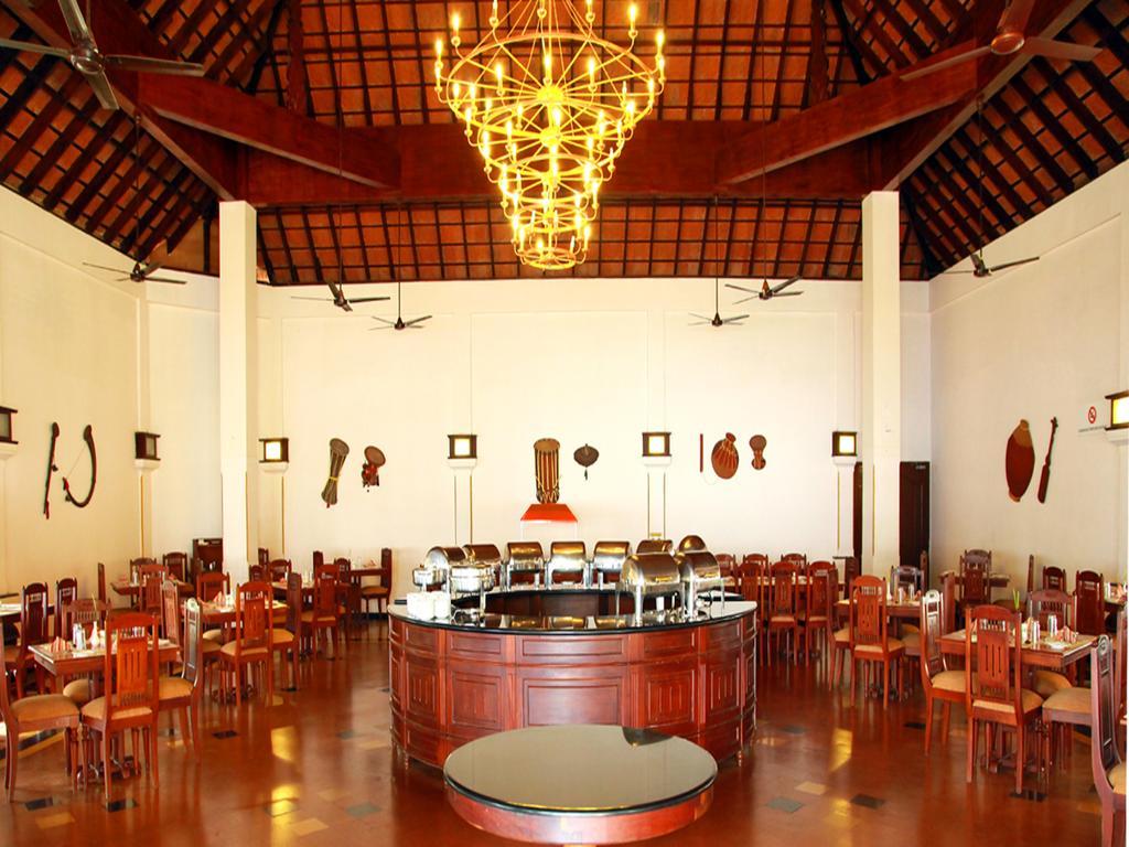 Abad Whispering Palms Otel Kumarakom Dış mekan fotoğraf