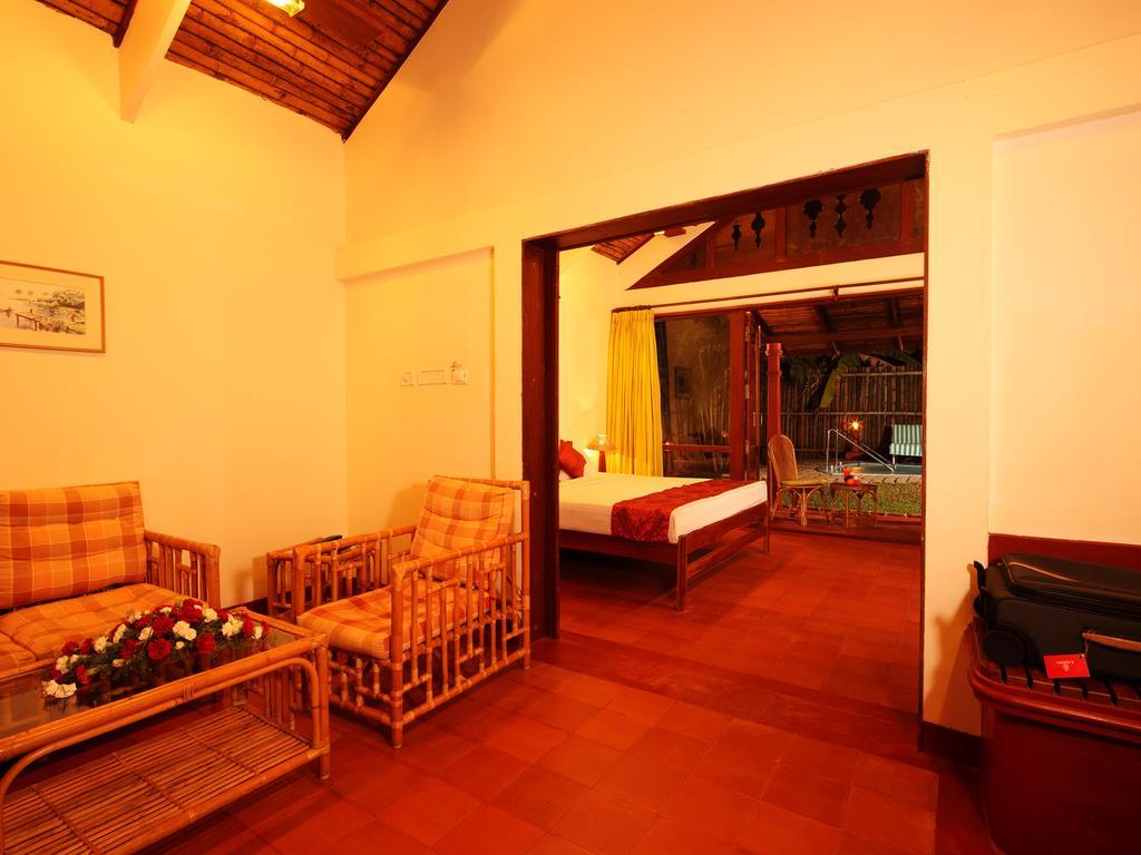 Abad Whispering Palms Otel Kumarakom Dış mekan fotoğraf
