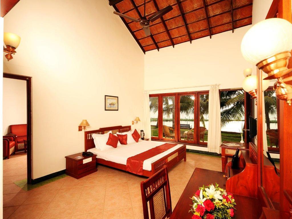 Abad Whispering Palms Otel Kumarakom Dış mekan fotoğraf