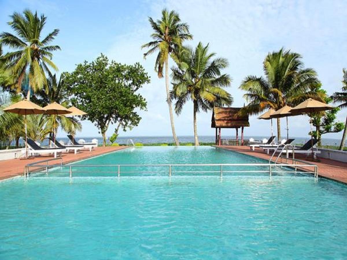 Abad Whispering Palms Otel Kumarakom Dış mekan fotoğraf