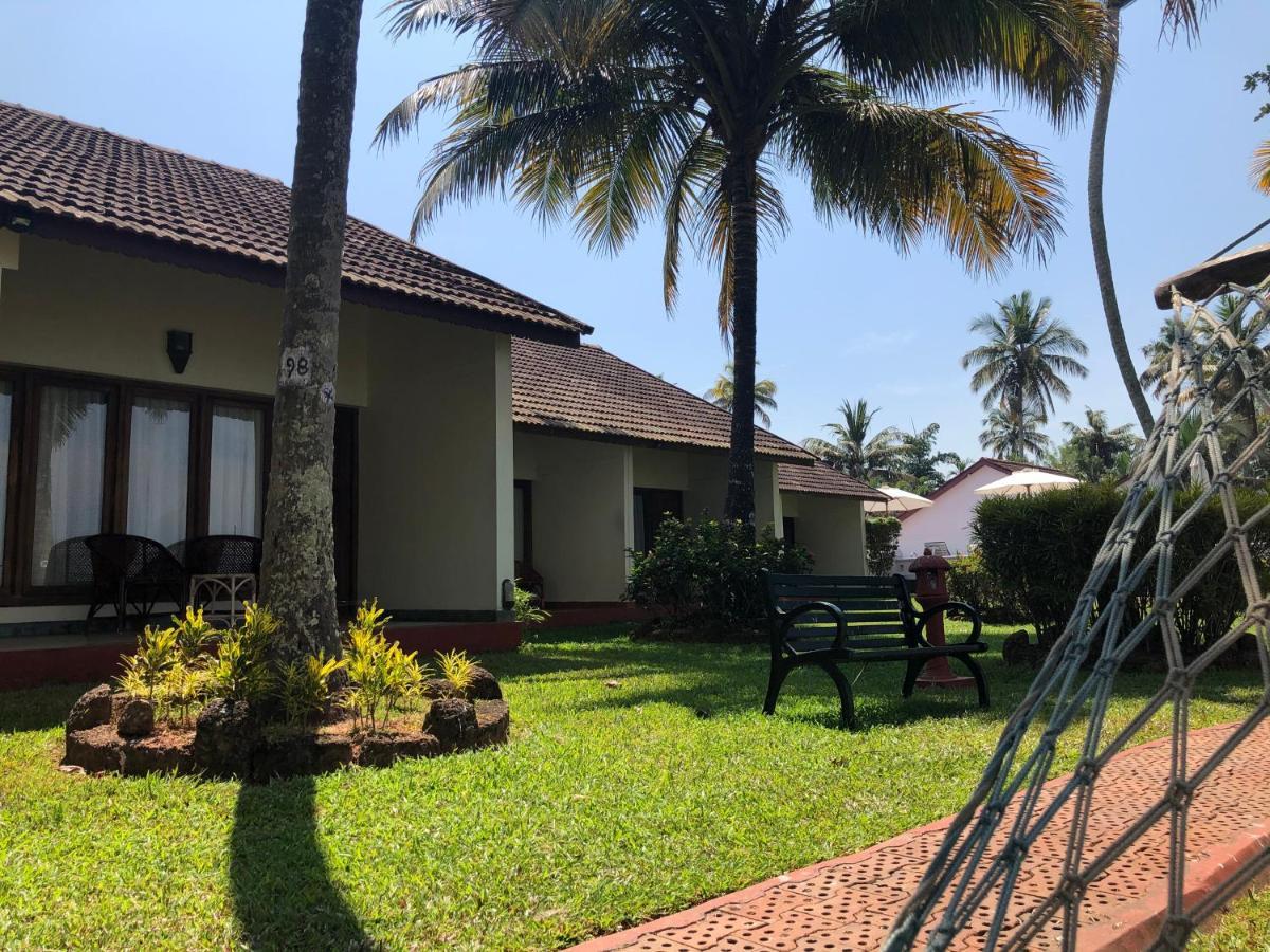 Abad Whispering Palms Otel Kumarakom Dış mekan fotoğraf